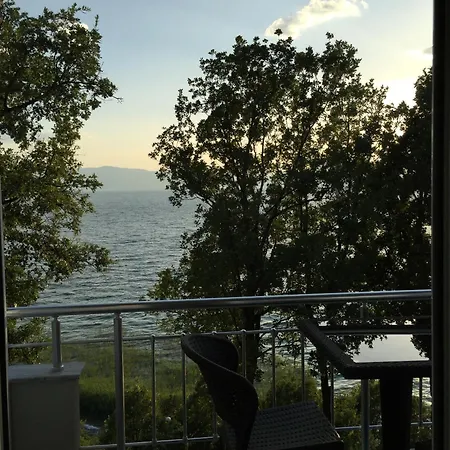 Golden Sunset Apartment Ohrid