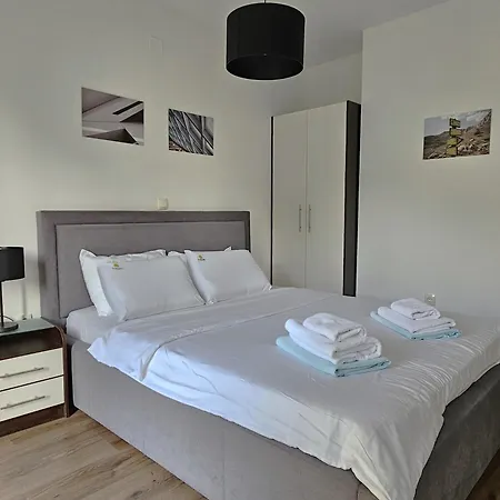 Golden Sunset Apartment Ohrid