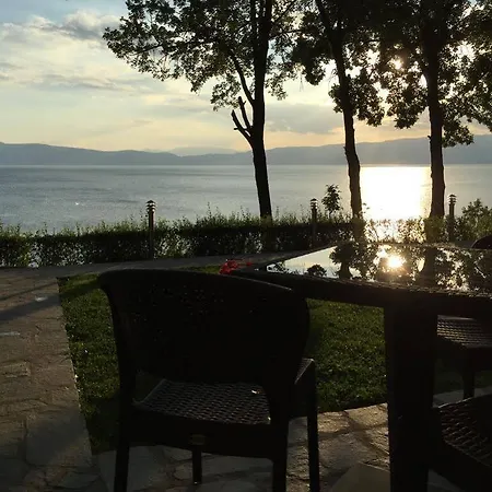 Golden Sunset Apartment Ohrid
